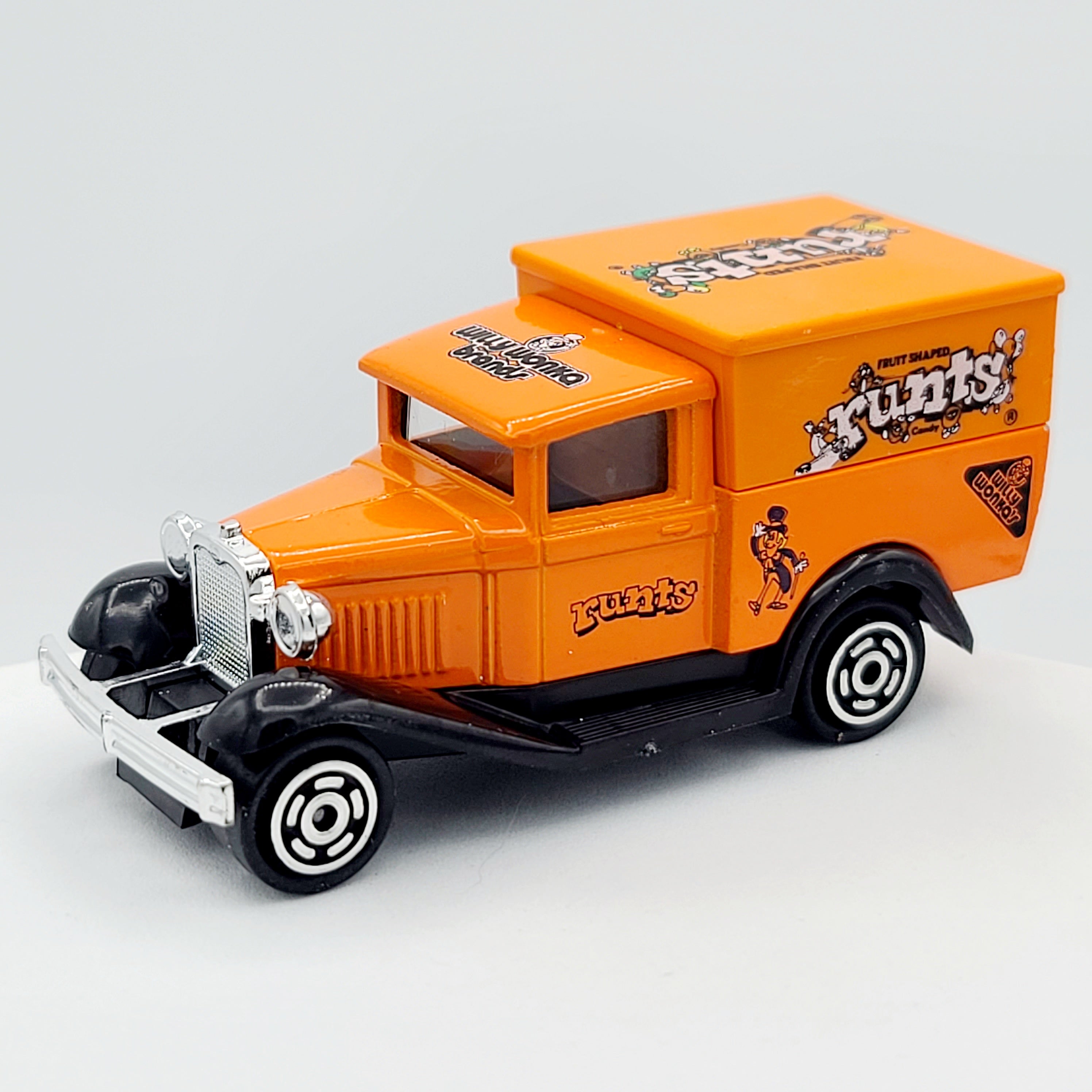 Majorette Ford Model A Van "Runts" (1994 200 Series)